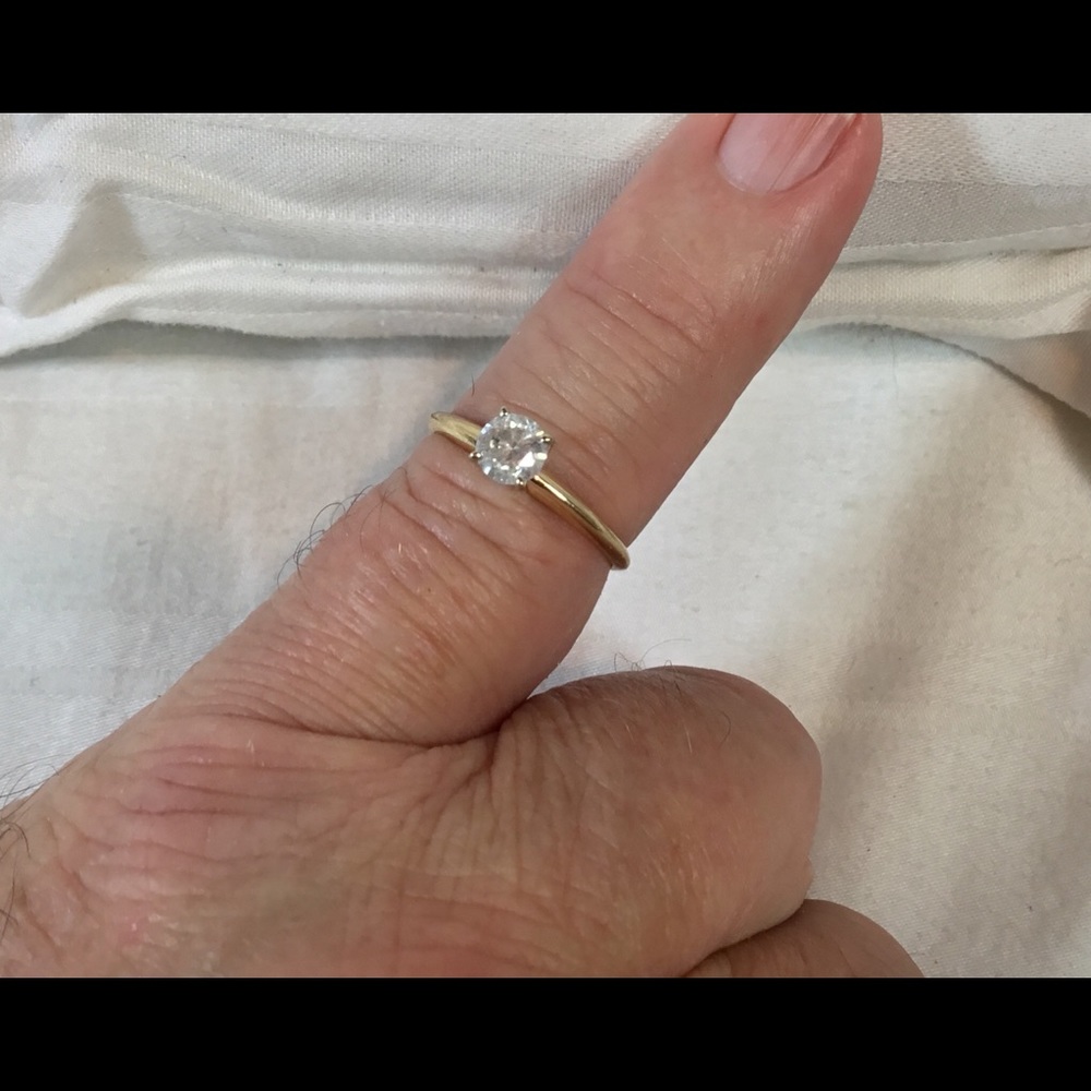 Salt & Pepper diamond solitaire